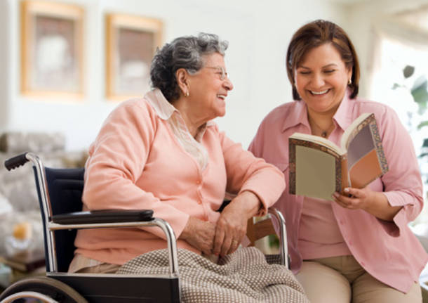 Cura dei Parenti Anziani: Cosa Non Dovresti Mai Trascurare